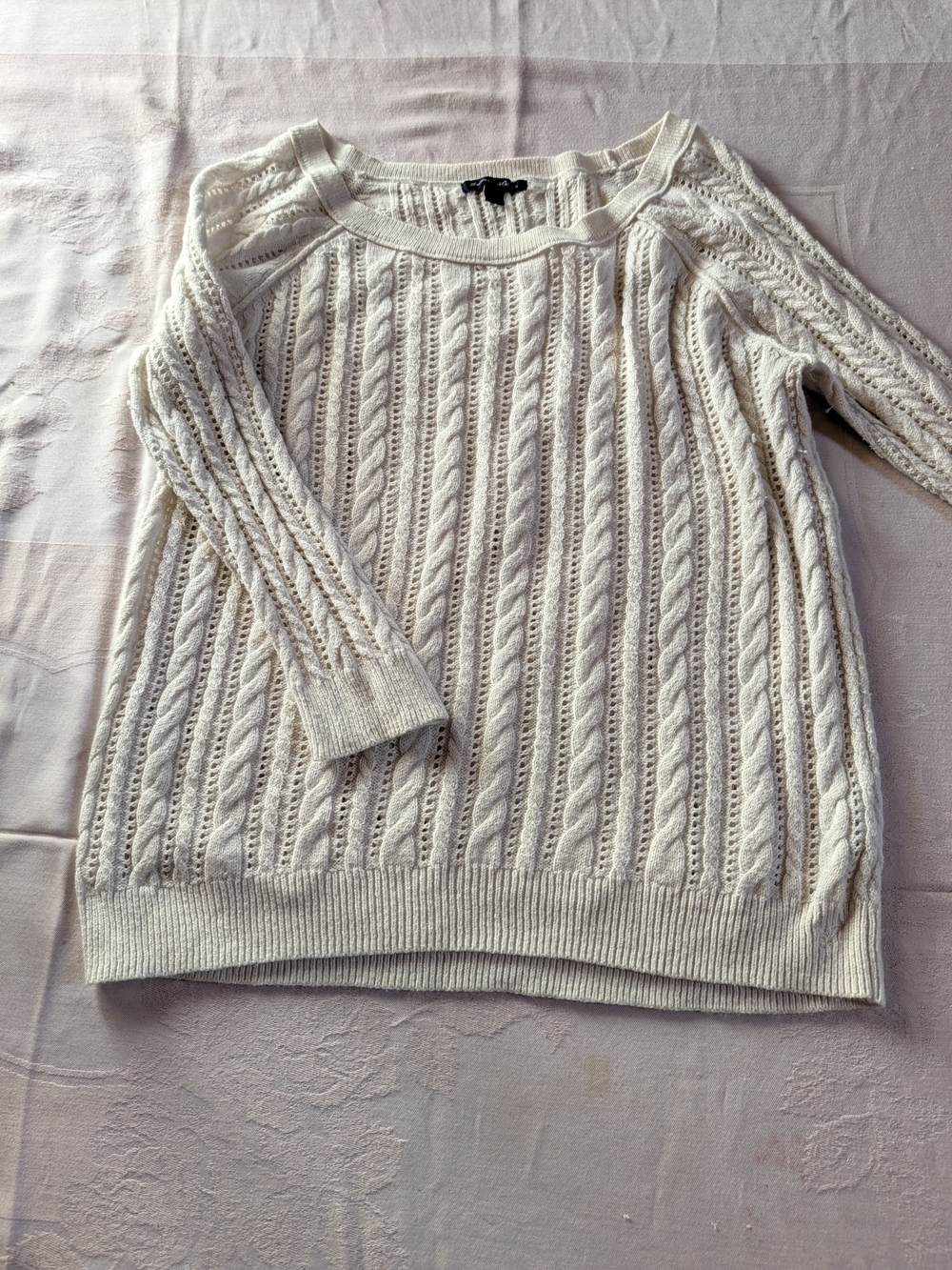 American Eagle Outfitters Cream Cable-Knit Scoop Neck Sweater Large